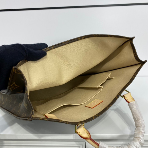 l**is V*t*n sac plat