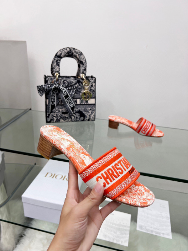 D*or dway heeled slide