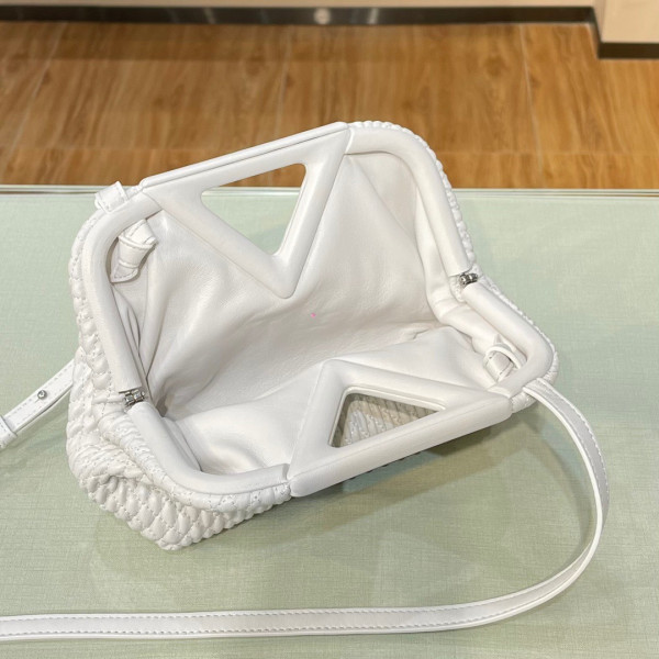 Bo*te*ga ve*ne*ta point