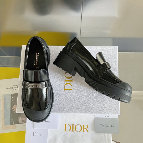 D*or code loafer