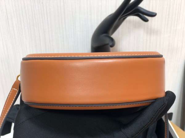 Ce**e crossbody oval purse