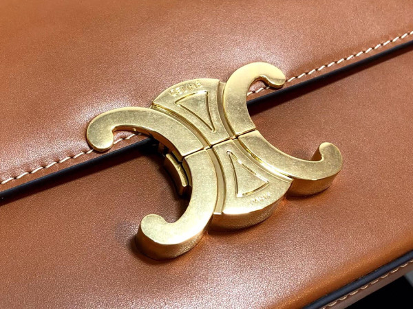 Ce**e triomphe shoulder bag