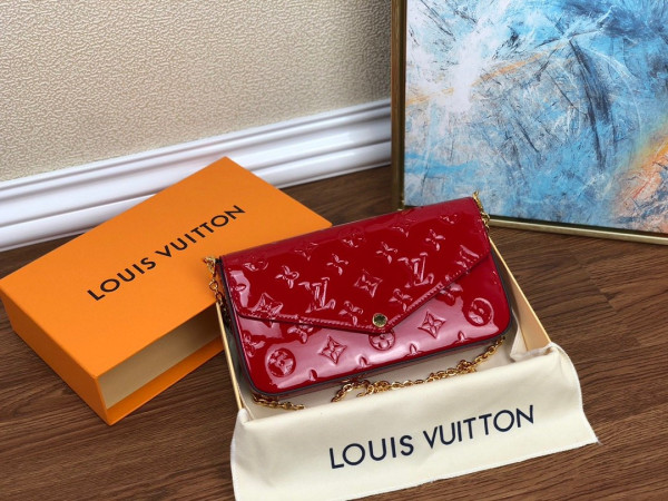 l**is V*t*n pochette fÉlicie