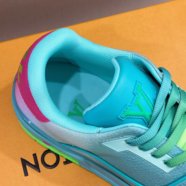 l**is V*t*n trainer sneaker