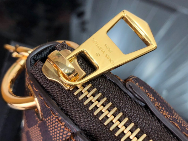 l**is V*t*n odéon tote pm