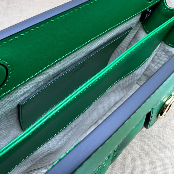 G*u*i gg matelassé leather shoulder bag