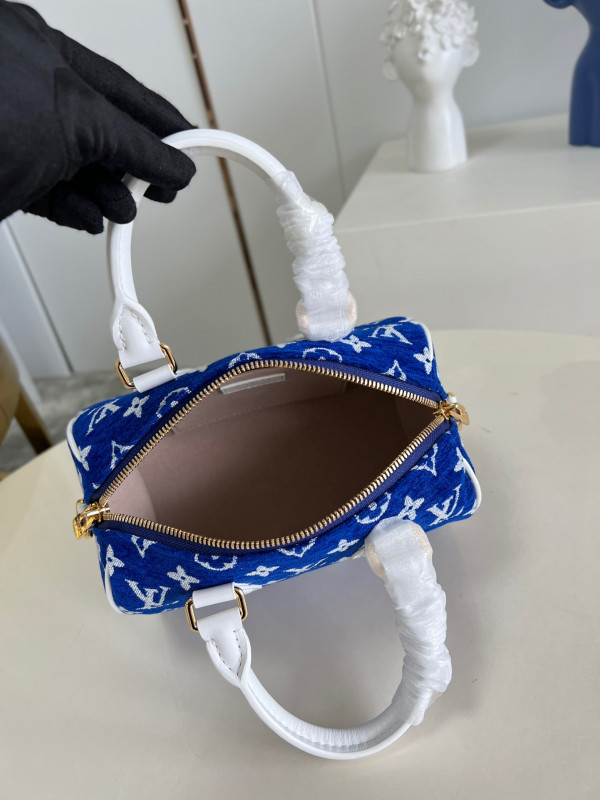 l**is V*t*n speedy bandouliÈre 20