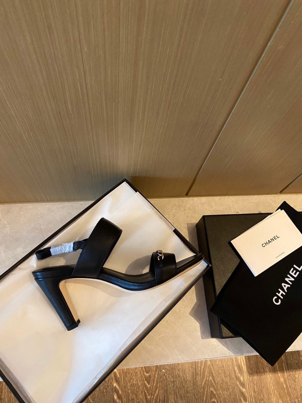 CL SANDAL