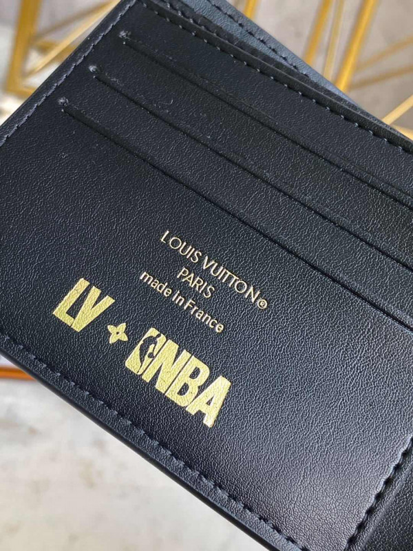 l**is V*t*n lvxnba multiple wallet
