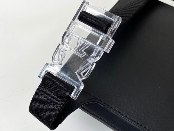 l**is V*t*n asymmetrical sling bag