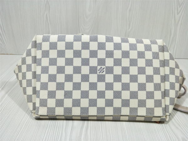 l**is V*t*n sperone backpack