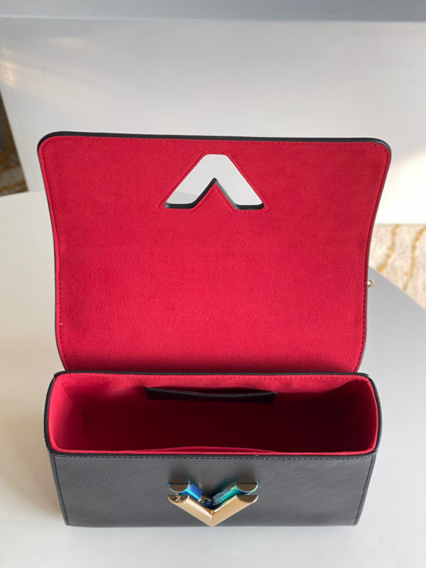 l**is V*t*n twist mm