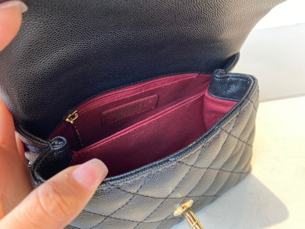 CL MINI FLAP BAG WITH TOP HANDLE