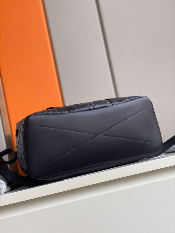 l**is V*t*n armand backpack