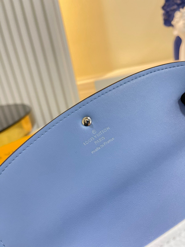 l**is V*t*n iris wallet