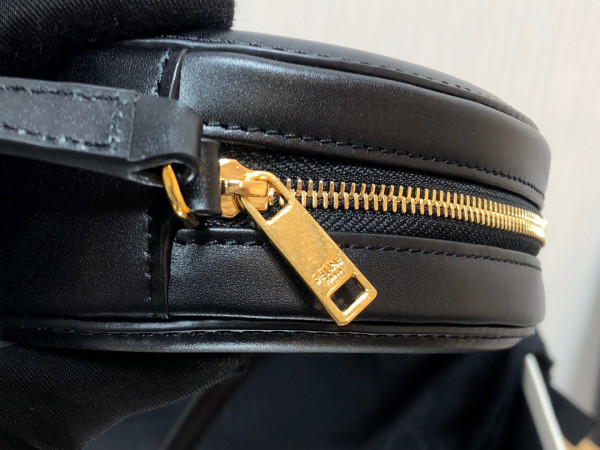 Ce**e crossbody oval purse