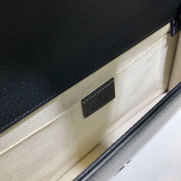 G*u*i dionysus gg clutch