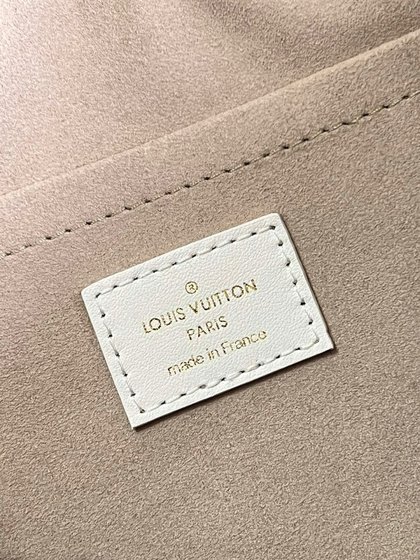 l**is V*t*n speedy bandouliÈre 20