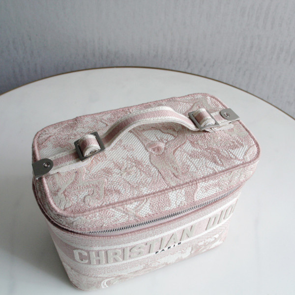 D*or vanity case-24-17-13.5cm