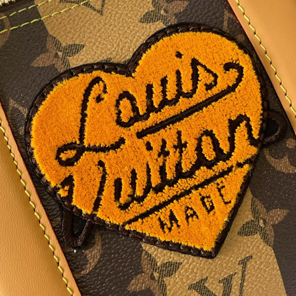 l**is V*t*n city keepall