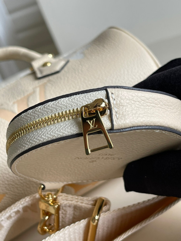 l**is V*t*n papillon bb