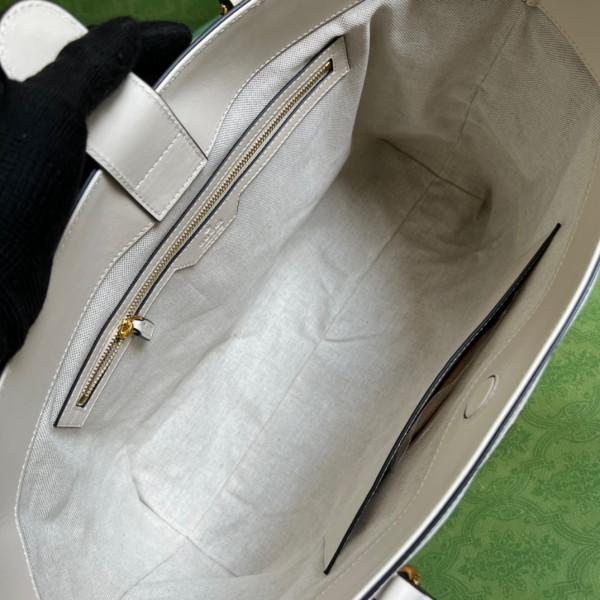 G*u*i gg matelassé leather medium tote