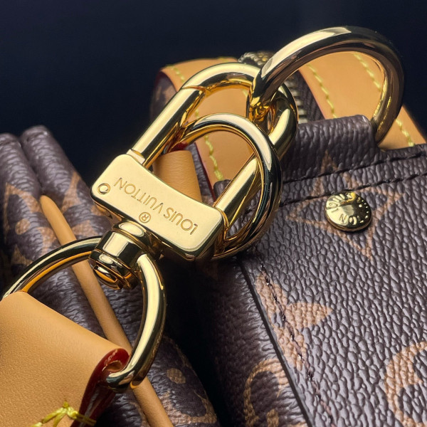 l**is V*t*n trio messenger