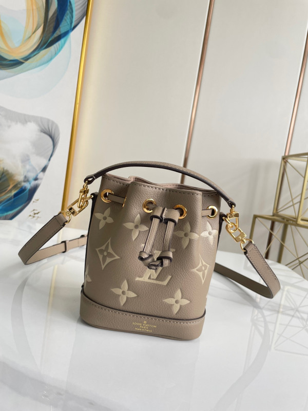 l**is V*t*n nano noÉ