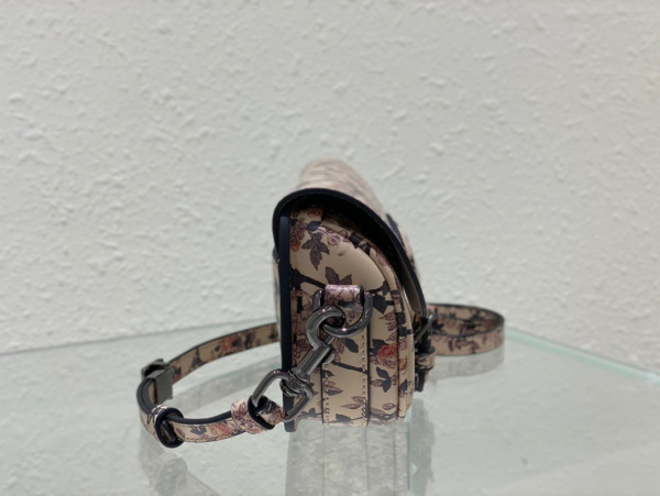 D*or bobby east-west bag