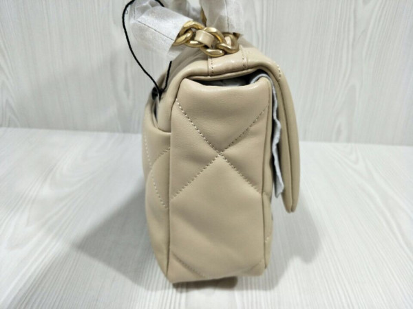 CL 19 FLAP BAG