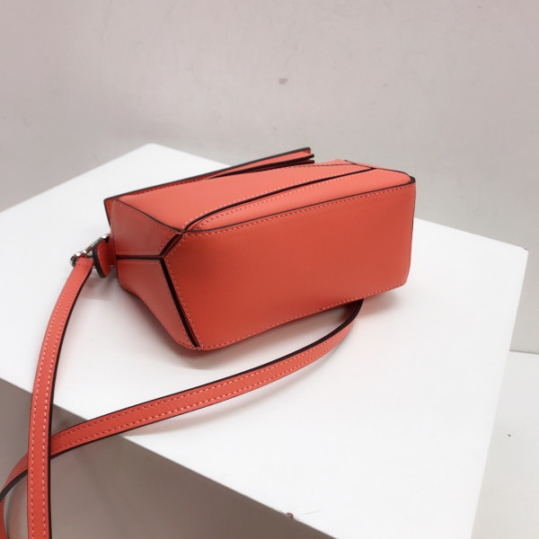 LOEWE MINI PUZZLE BAG
