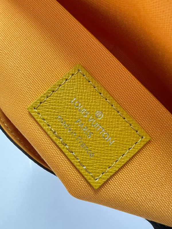 l**is V*t*n pochette fÉlicie