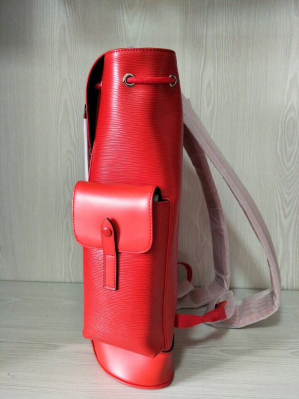 l**is v*t*n S*p*e backpack