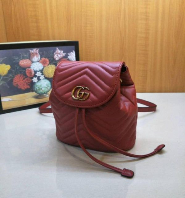 G*u*i gg marmont matelassé backpack 528129