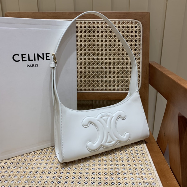 Ce**e shoulder bag cuir triomphe