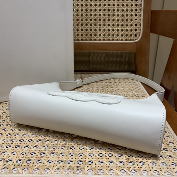 Ce**e shoulder bag cuir triomphe