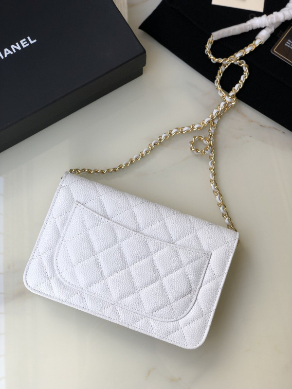 CL CHAIN WALLET CAVIAR