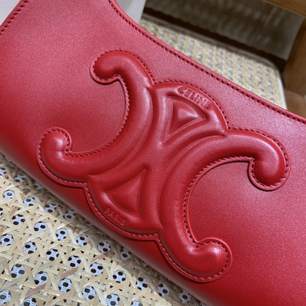 Ce**e shoulder bag cuir triomphe