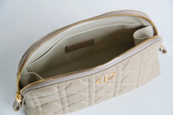 D*or caro beauty pouch