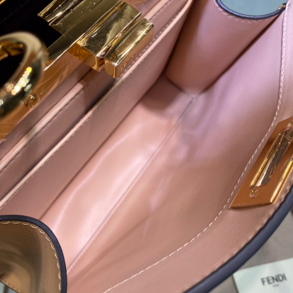 F**di peekaboo iseeu small-27x21x11cm