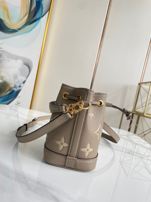 l**is V*t*n nano noÉ