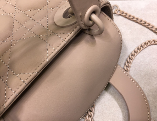 lady D*or ultra matte