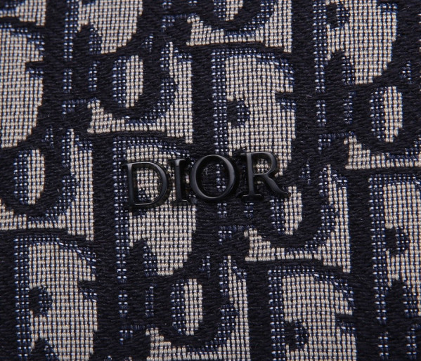 D*or roller messenger bag