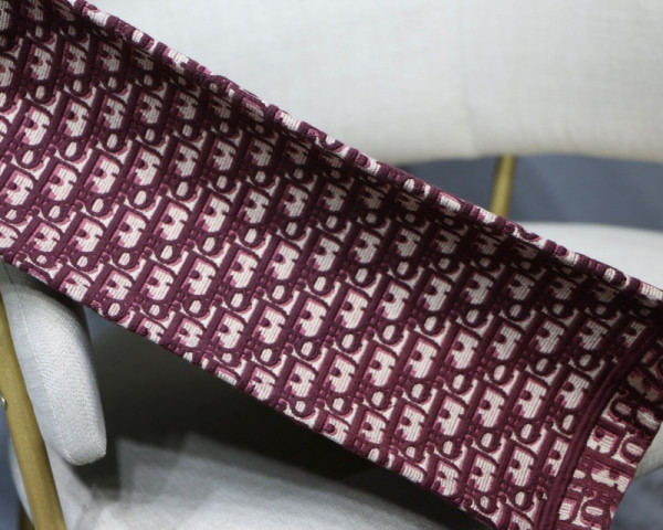 D*or oblique book tote-41.5-35-18cm