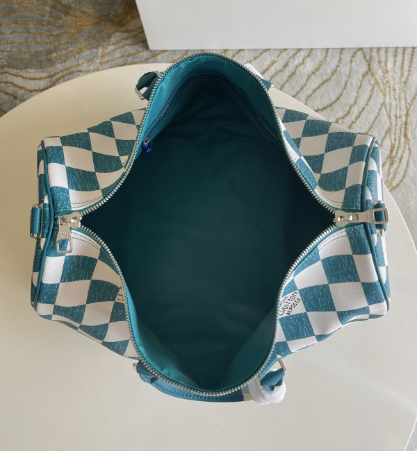 l**is V*t*n keepall bandouliÈre 45