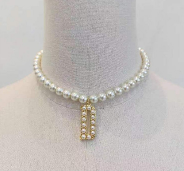 D*or dio(r)evolution necklace