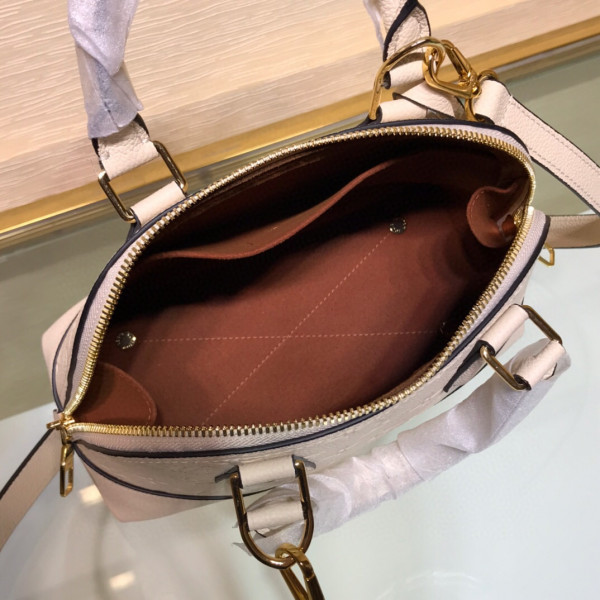 l**is V*t*n neo exclusive prelaunch - neo alma bb