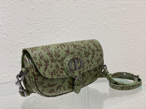 D*or bobby east-west bag