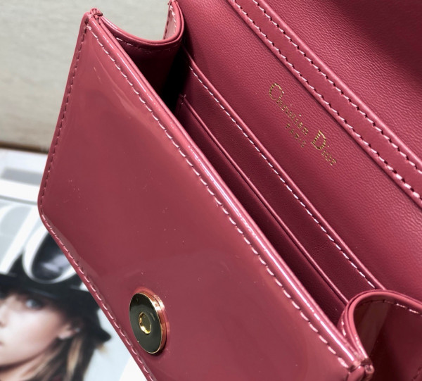 lady D*or nano pouch