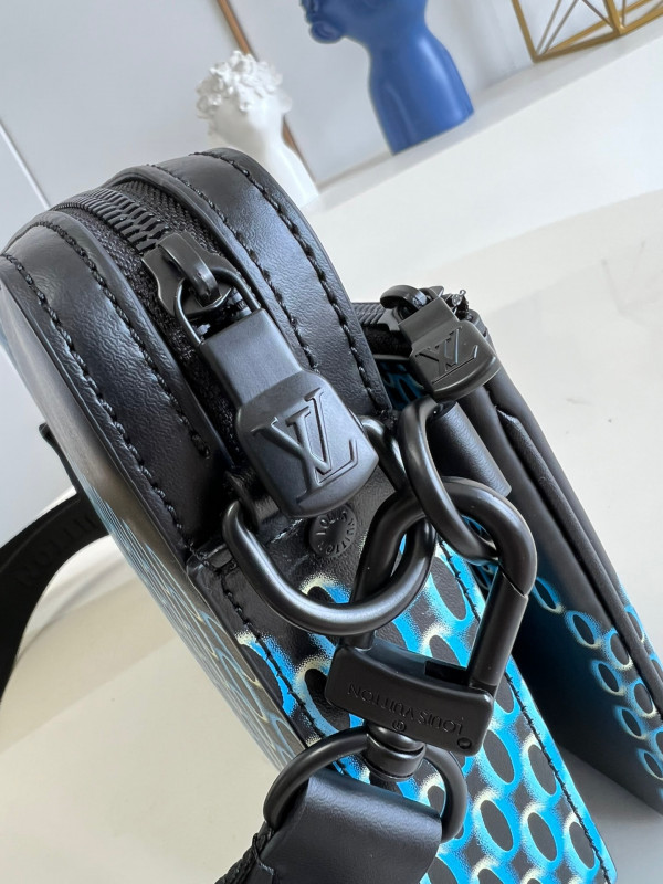 l**is V*t*n trio messenger